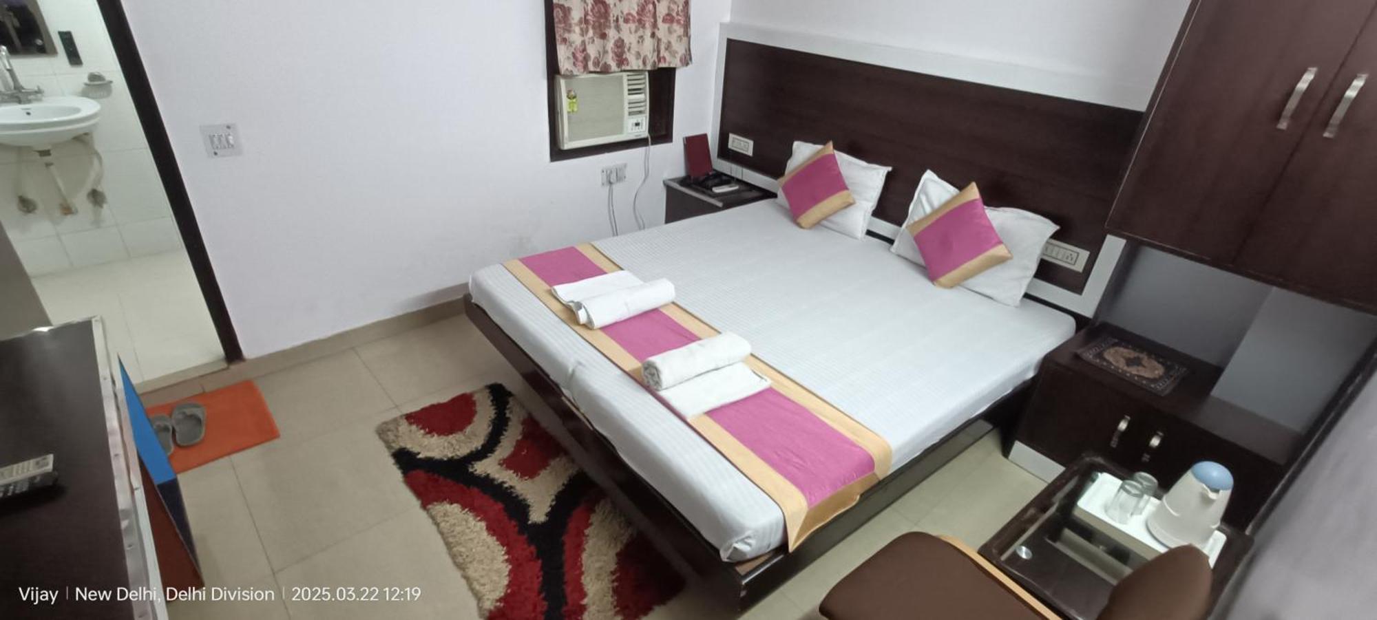 Su Shree Continental 5 Minutes Walk From Railway Station Hotel New Delhi