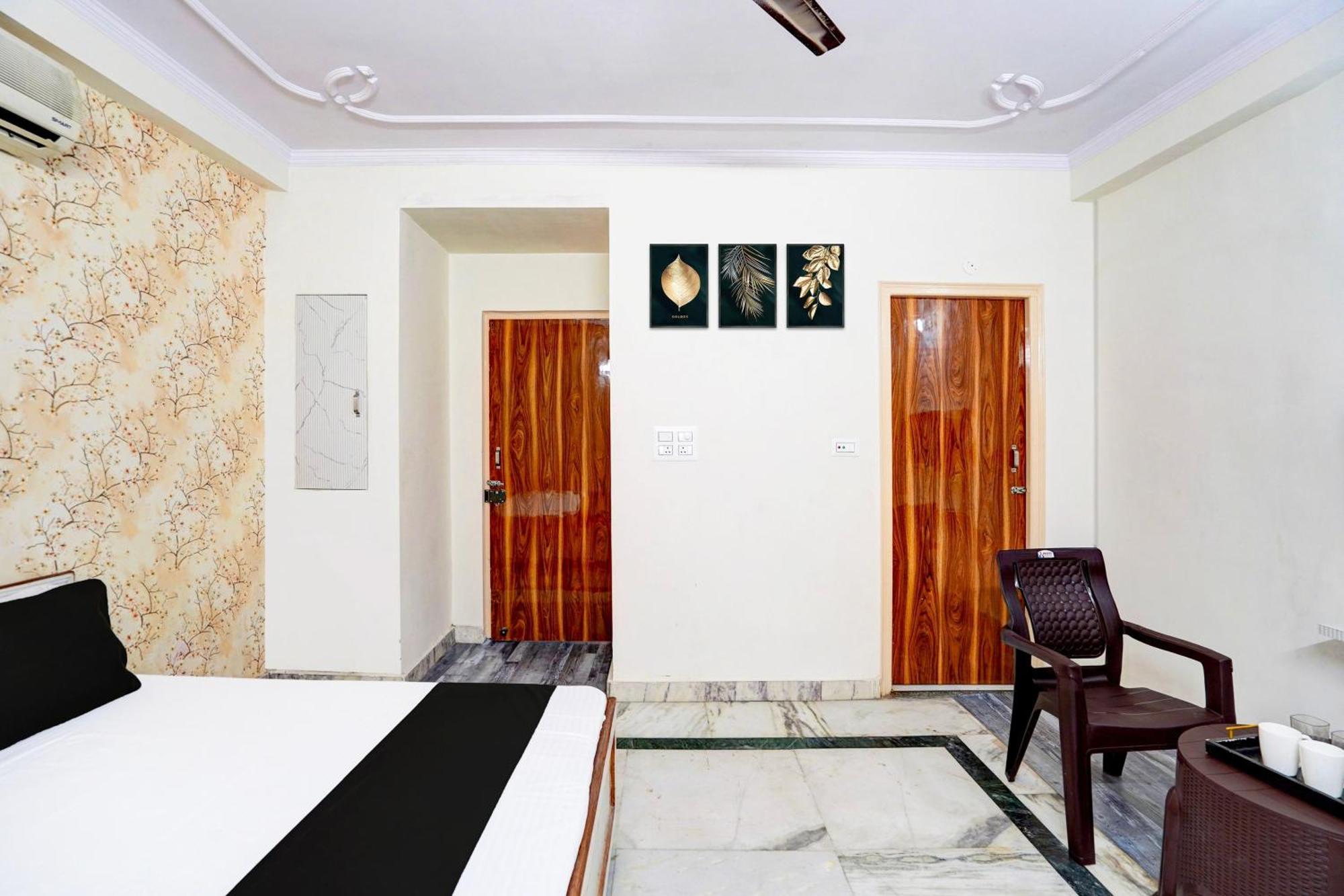 Hotel O The Royall Residency 3*