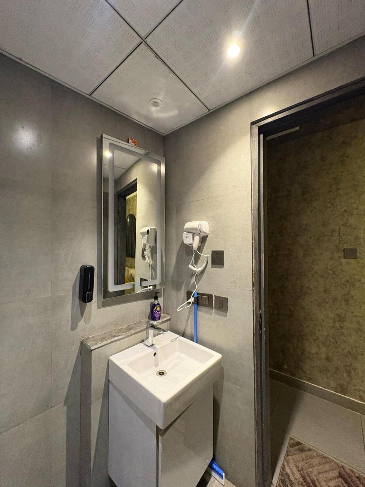 Luxe Lagoon By La Fausto Luxuria Apartamento *
