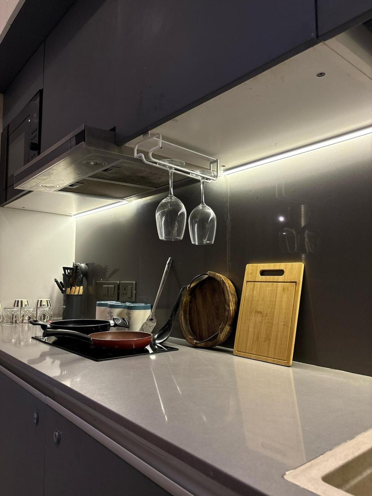 Luxe Lagoon By La Fausto Luxuria Apartamento Nova Deli