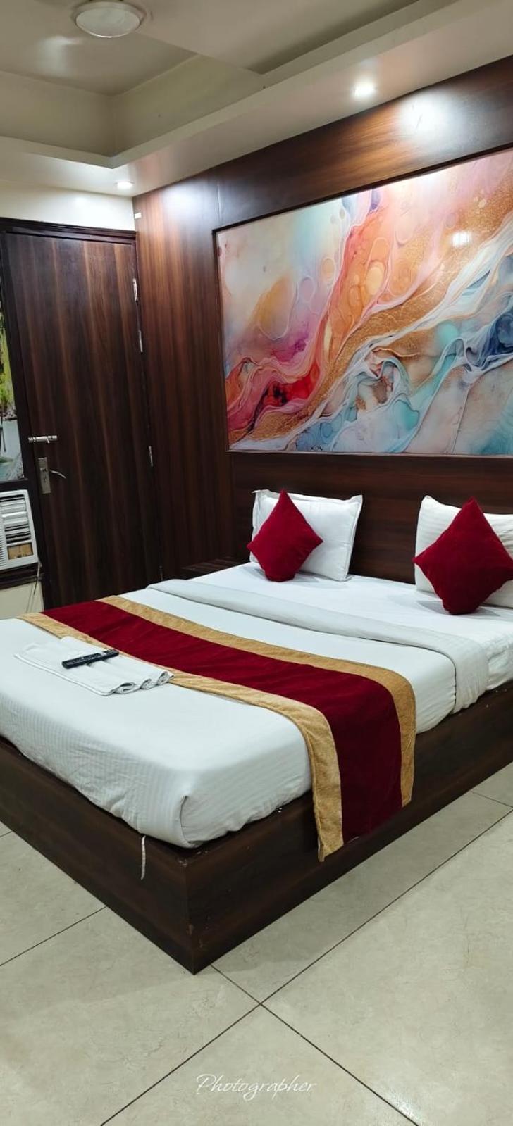 Zenith Plaza Hotel