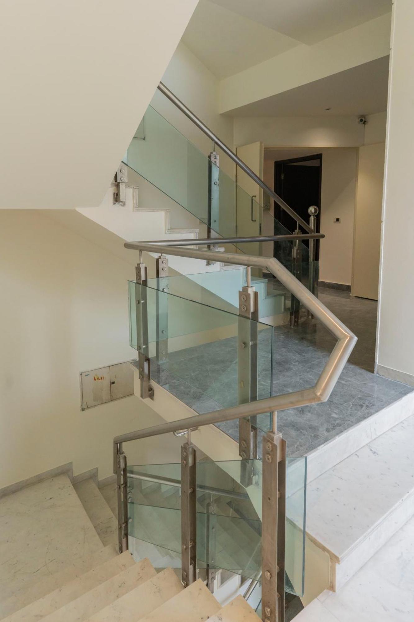Hotel Ahuja Residency Sage New Delhi
