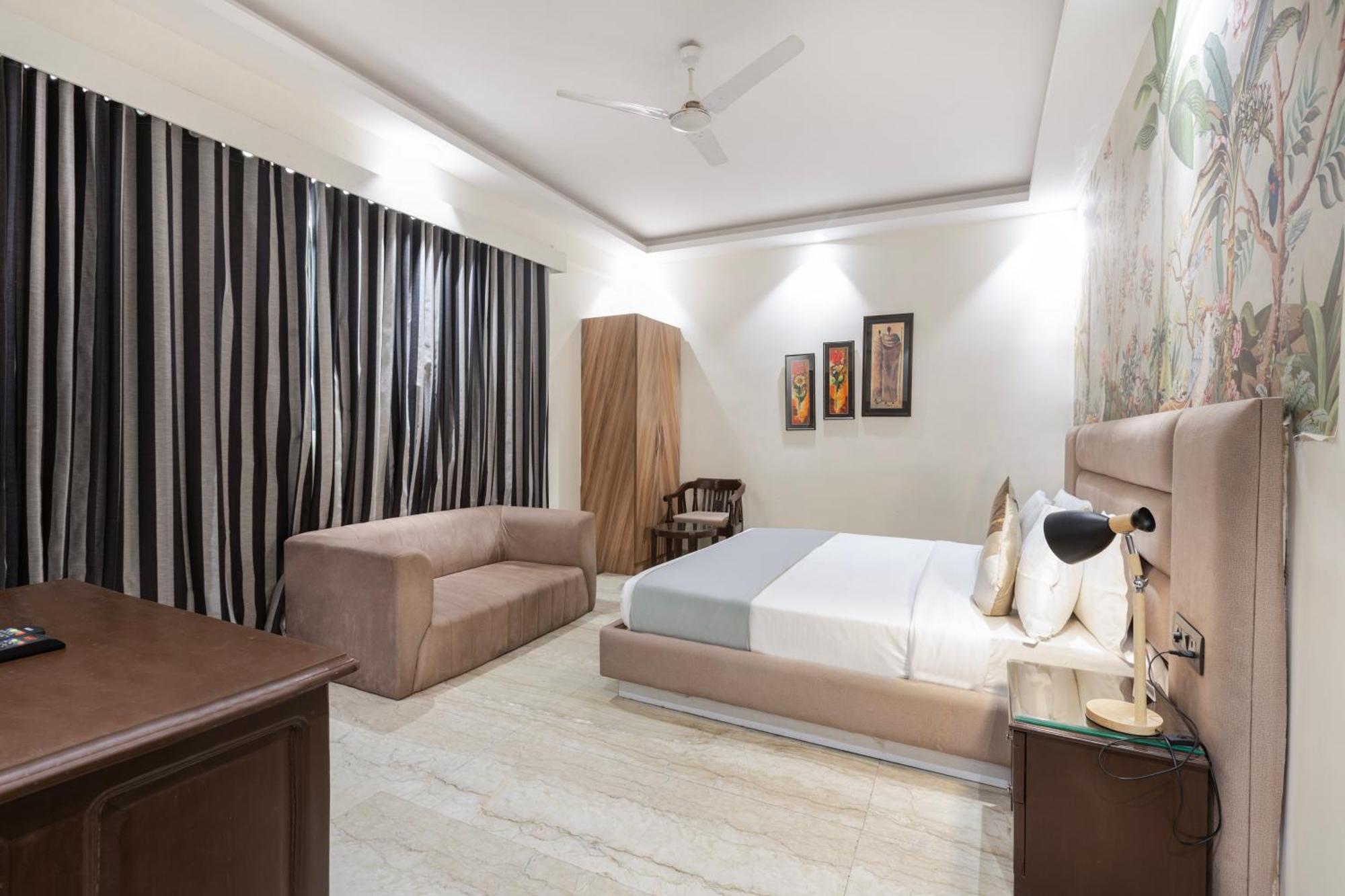 Hotel The Orion Express - East Of Kailash New Delhi