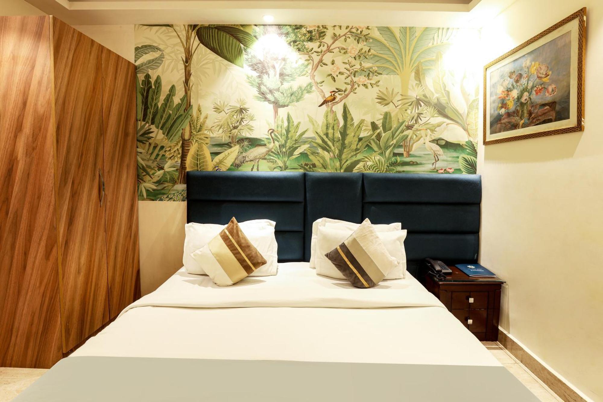 The Orion Express - East Of Kailash 3* New Delhi