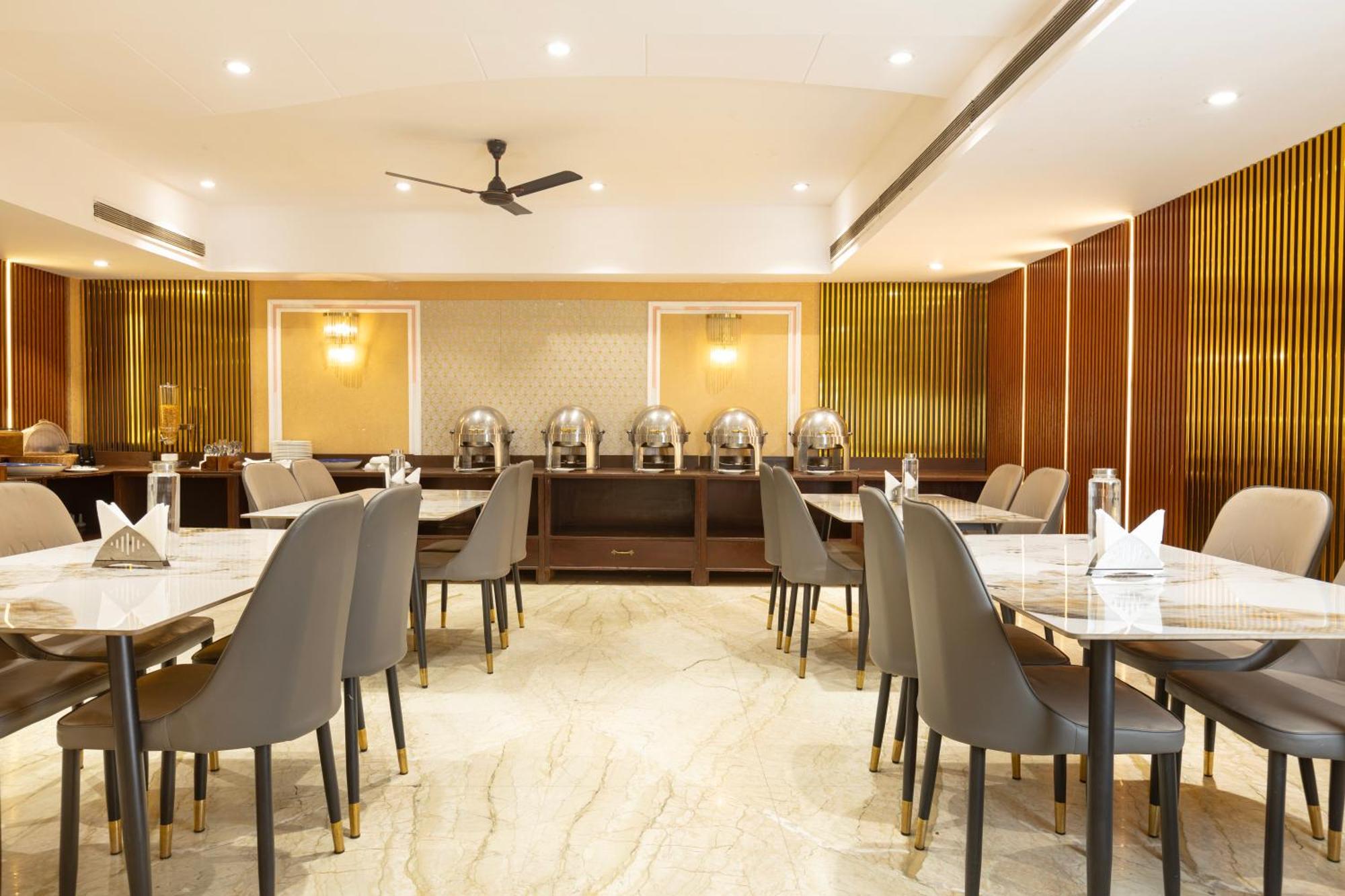The Orion Express - East Of Kailash Hotel 3*