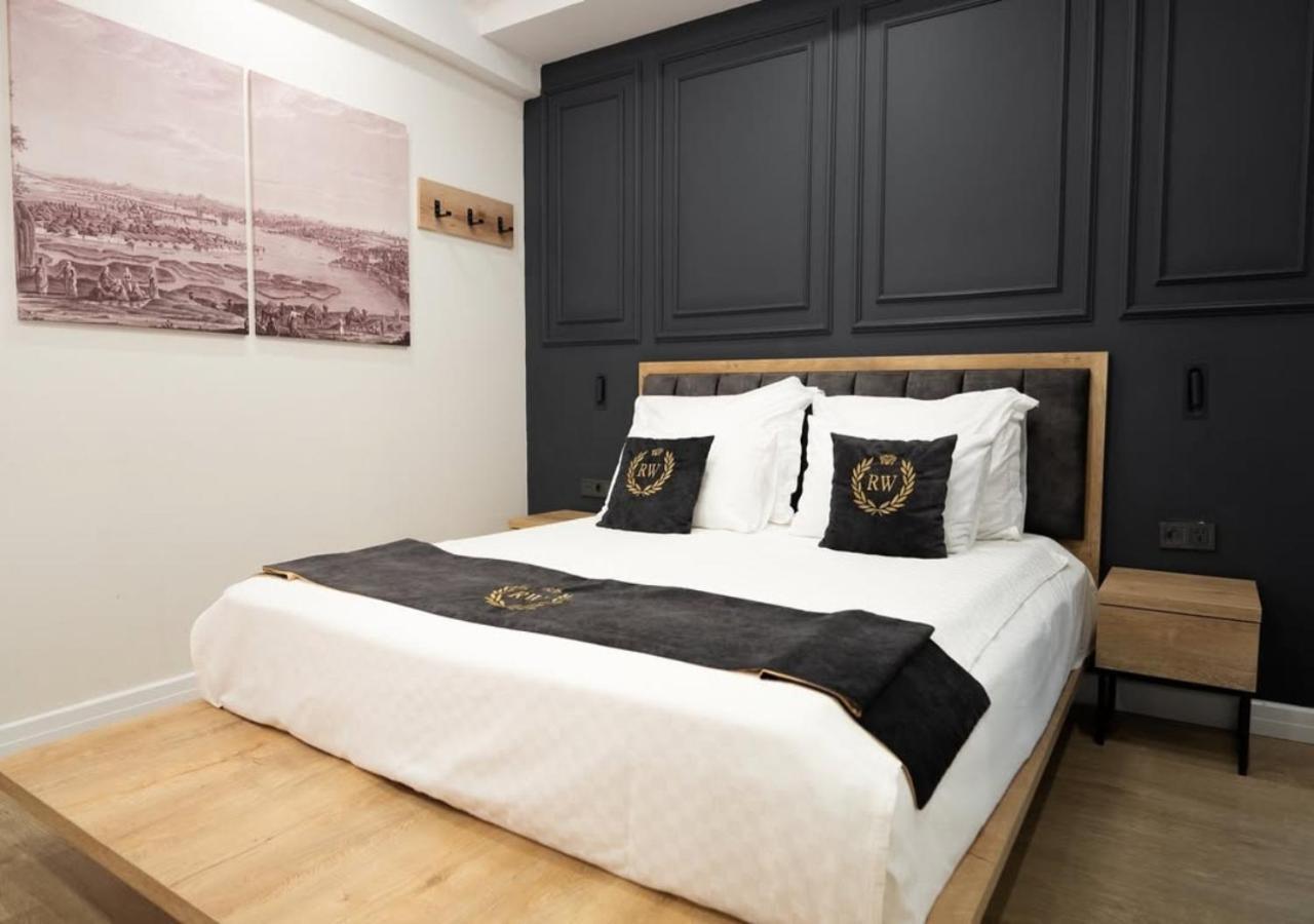 Grand Belwood Near Delhi Airport Hotel New Delhi