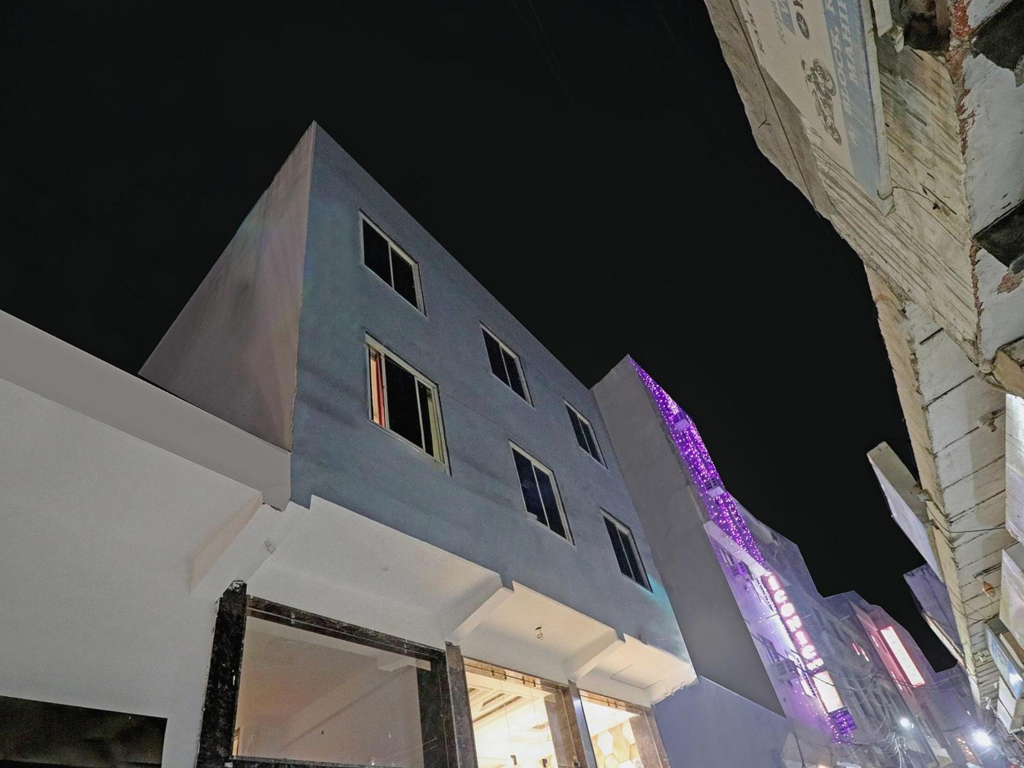 Hotel Townhouse Tark