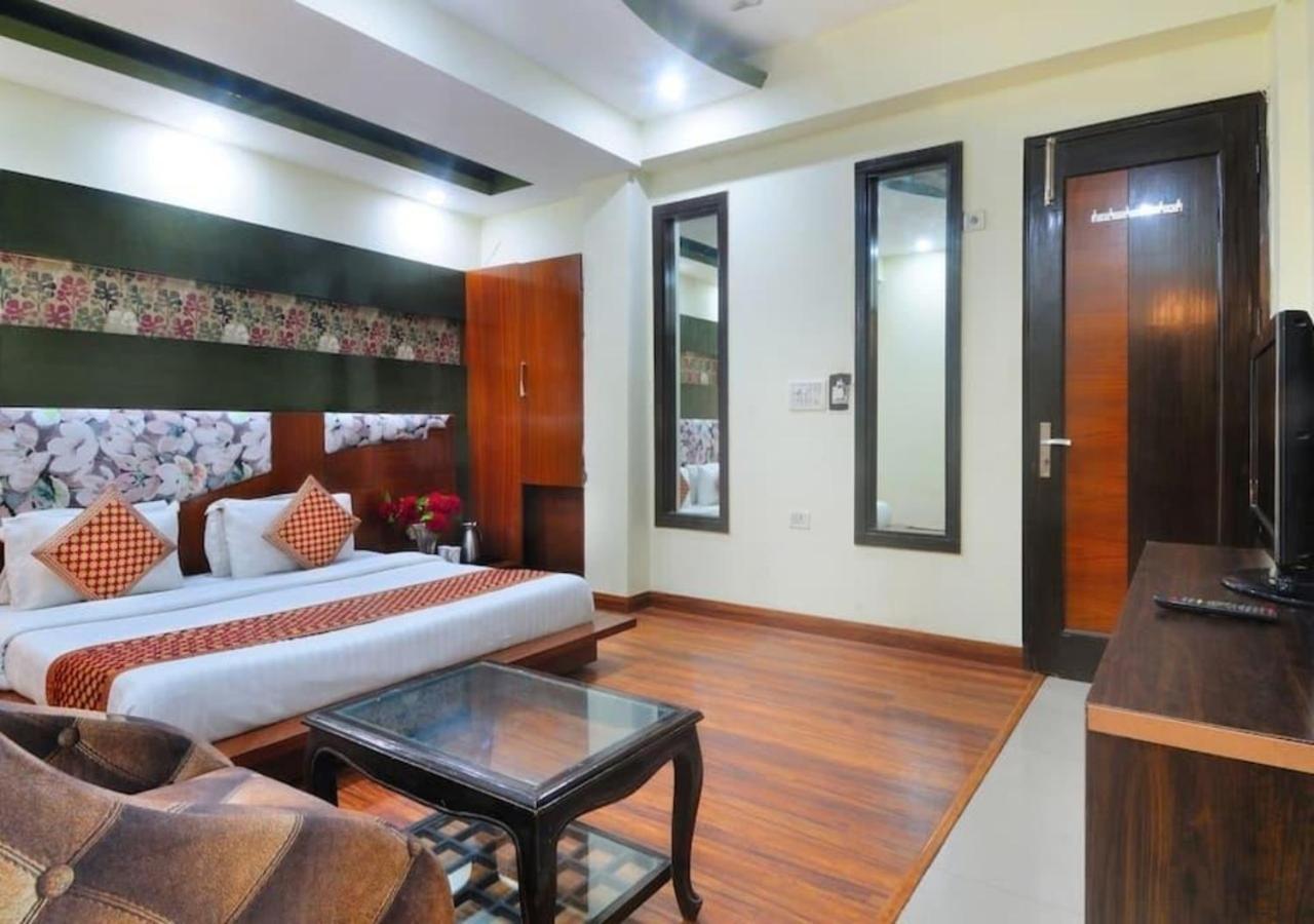 Aeron Paharganj New Delhi