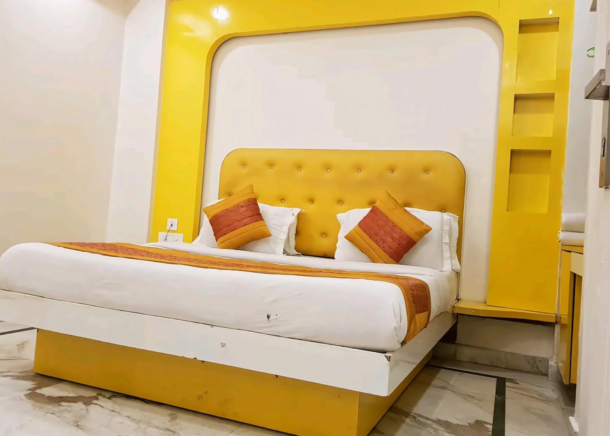 Leo Continental Hotel