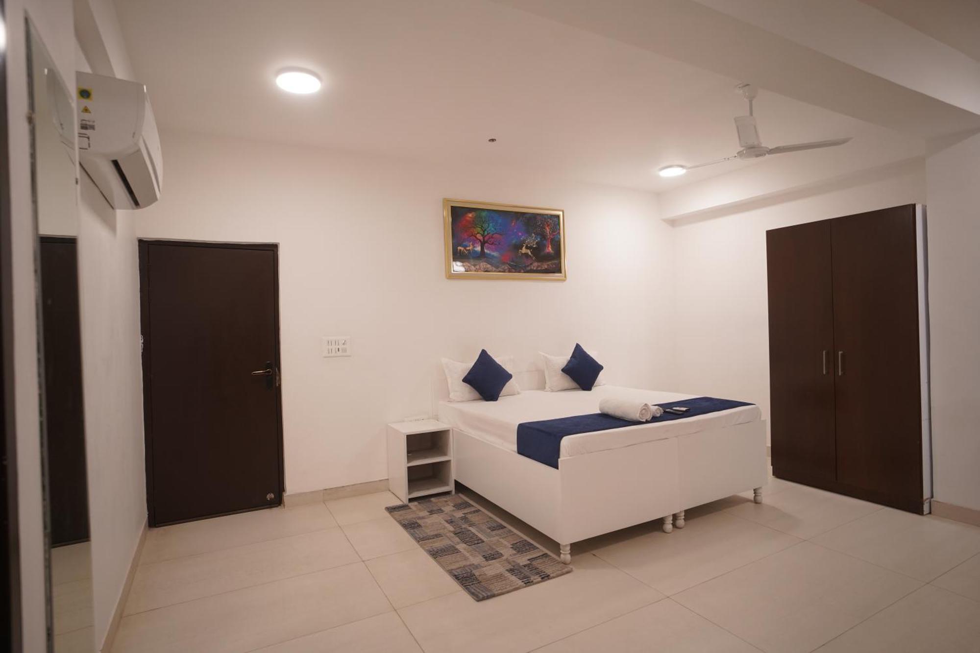 Hotel Airport Delhi Free Airport Drop *