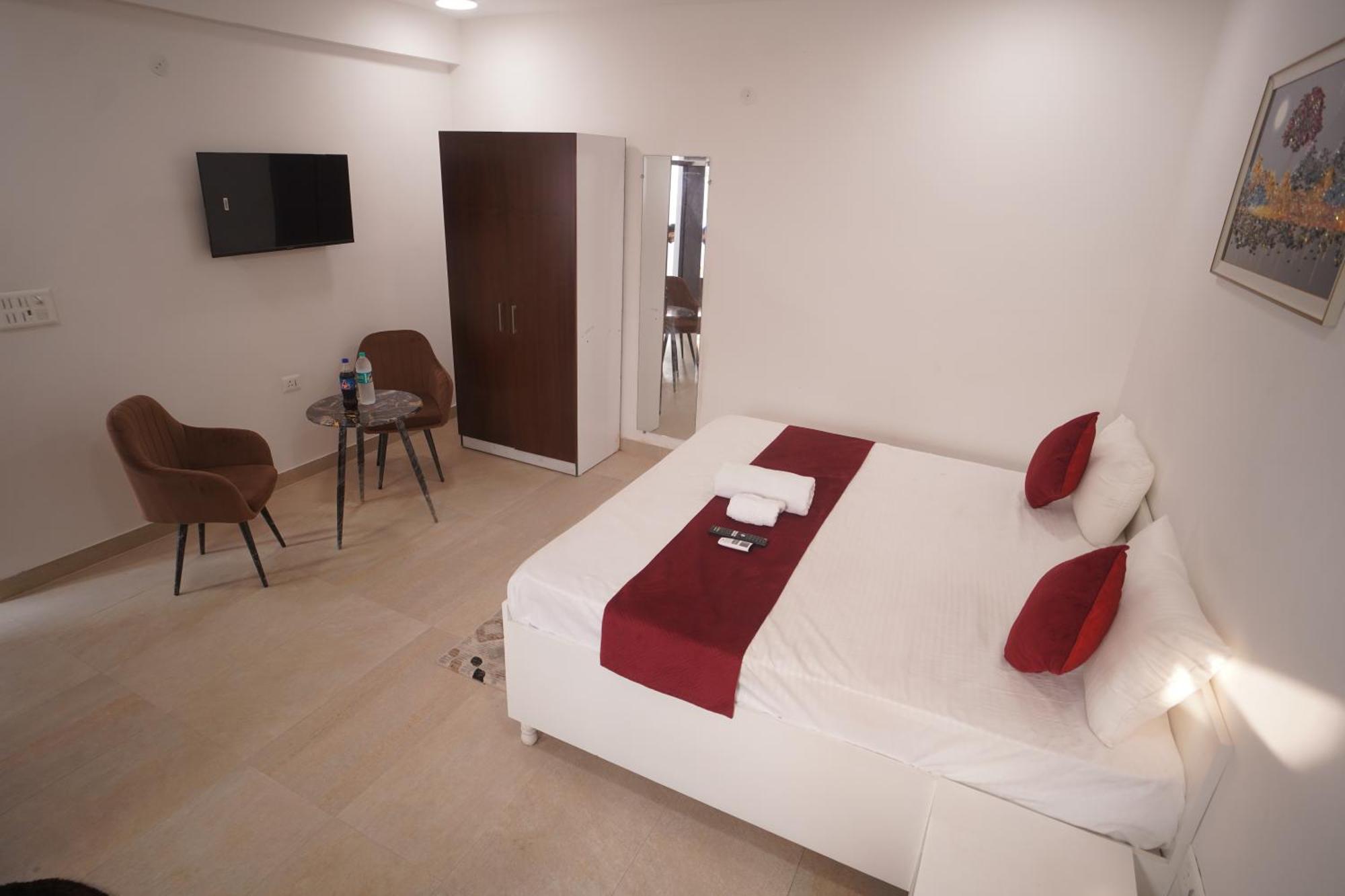 Hotel Airport Delhi Free Airport Drop *