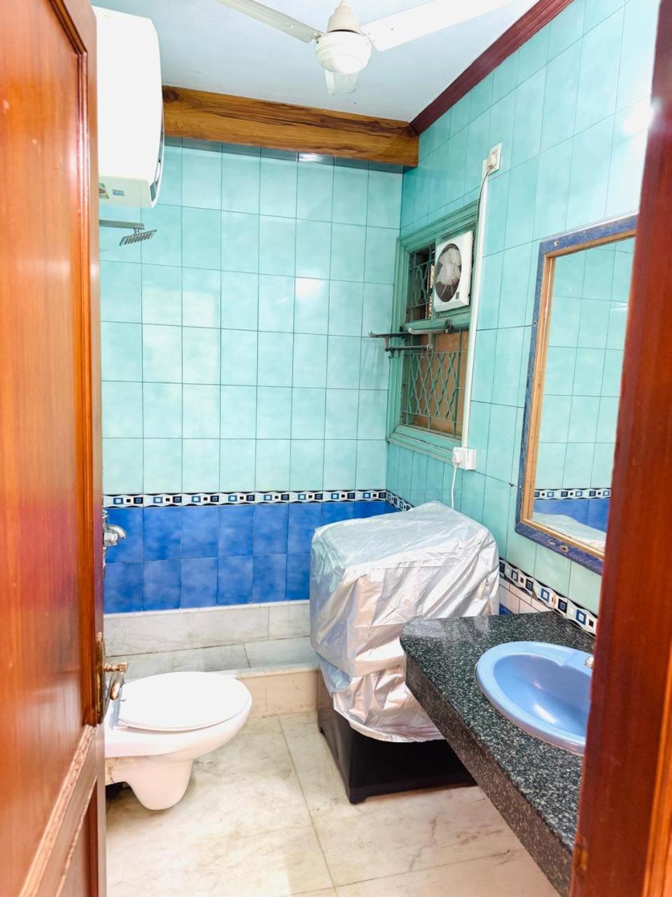 Divine India Service Apartment, E- 30 New Delhi