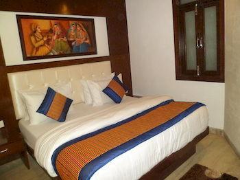 Nirmal Mahal - Paharganj - Hotel Nova Deli