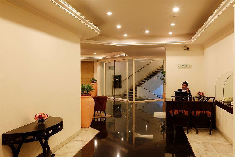 Townhouse 517 La Sapphire Near Delhi Airport 4* New Delhi