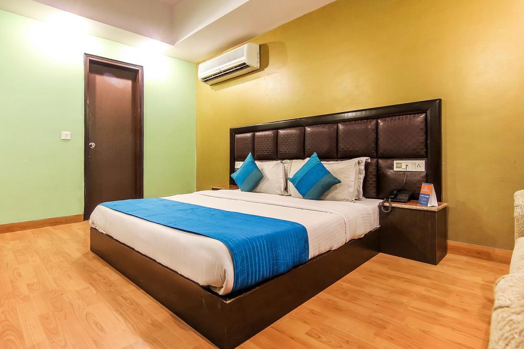 Vedas Heritage - Karol Bagh Hotel
