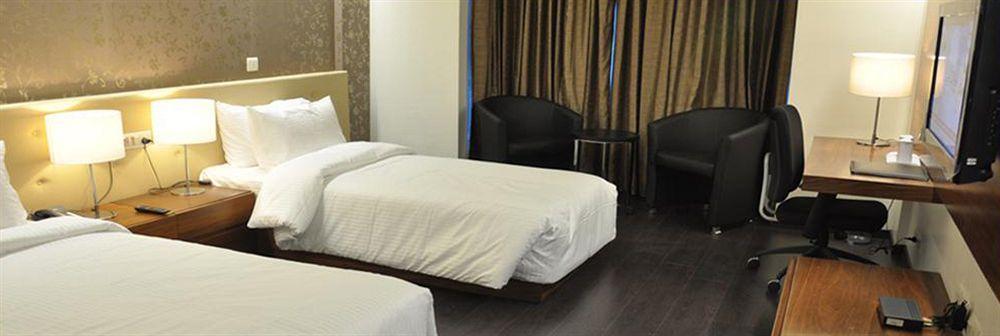 Fabhotel Prime Sage Hotel New Delhi