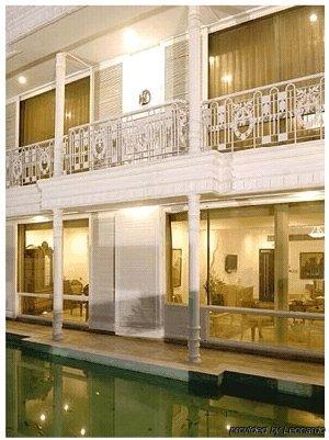 Hotel Diplomat, Chanakyapuri New Delhi- A Boutique