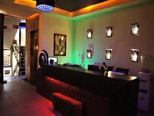 Hotel Beyond
