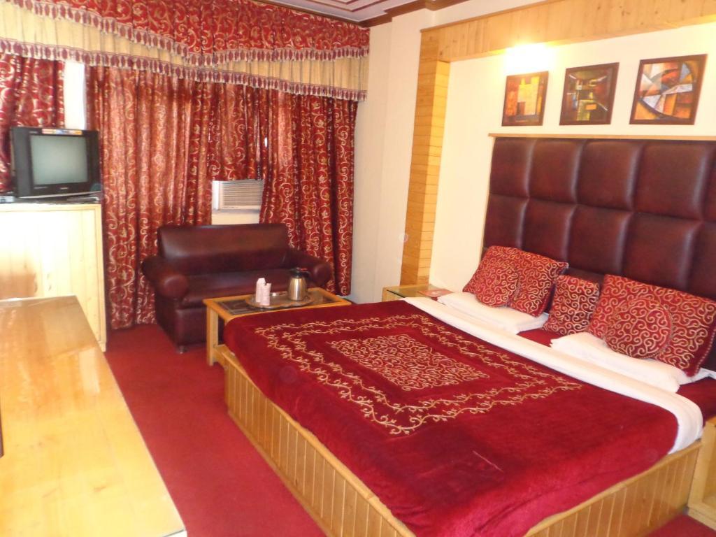 Lal's Haveli Hotel 2*