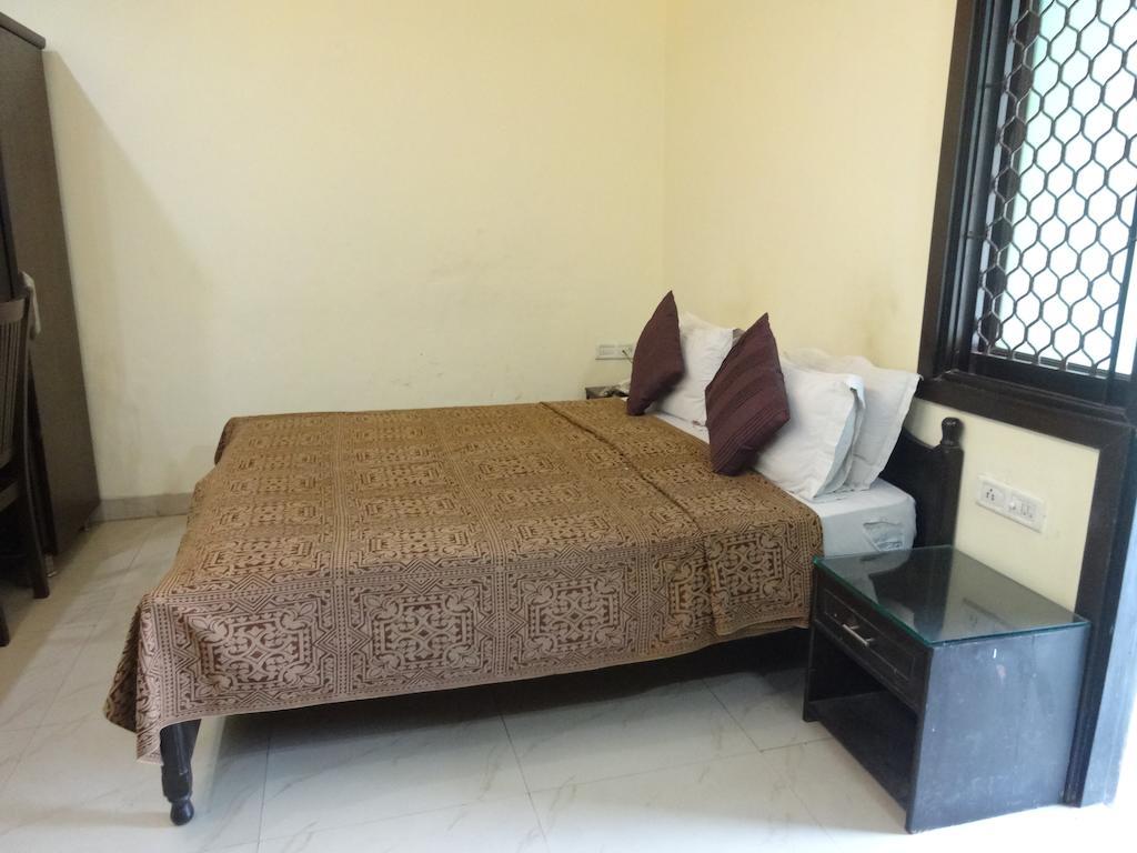 Polonia Hotel New Delhi