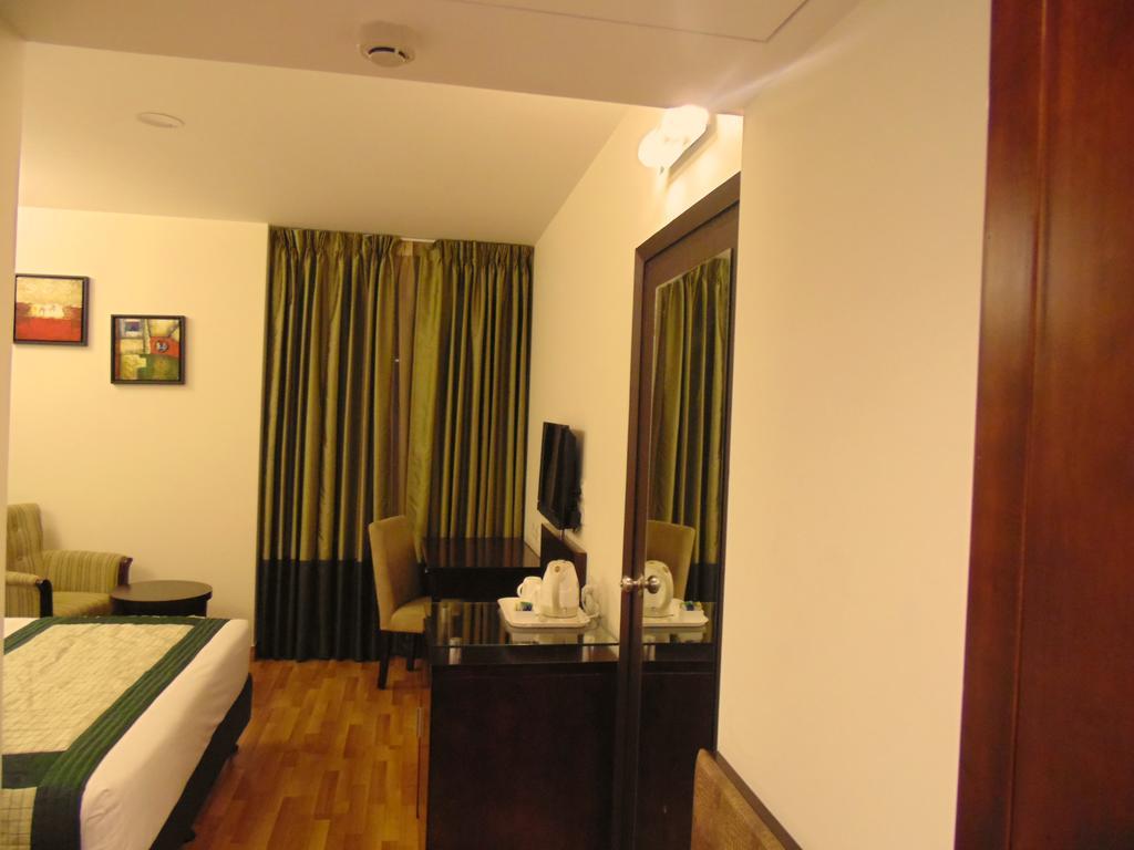 Rosemallow Hotel