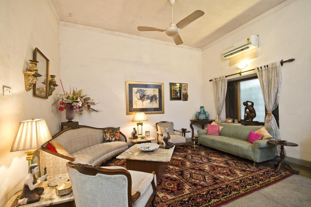 Bed & Breakfast Trendy Bed & Breakfast New Delhi