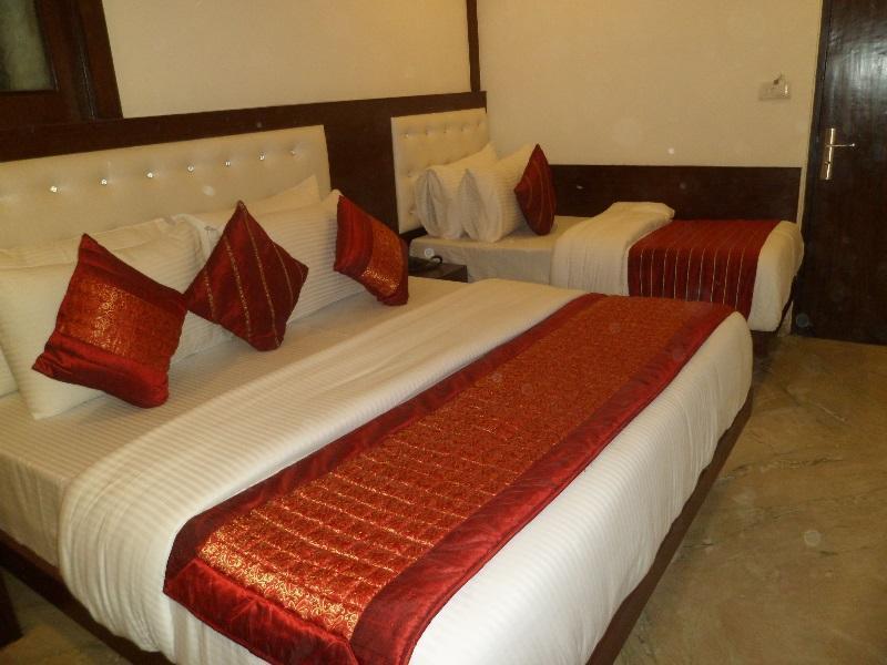 Hotel Nirmal Mahal - Paharganj - Nova Deli
