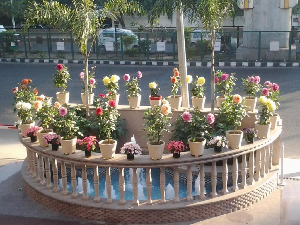 Hotel Regent Grand New Delhi