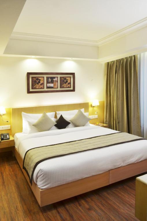 Hotel Regent Grand New Delhi