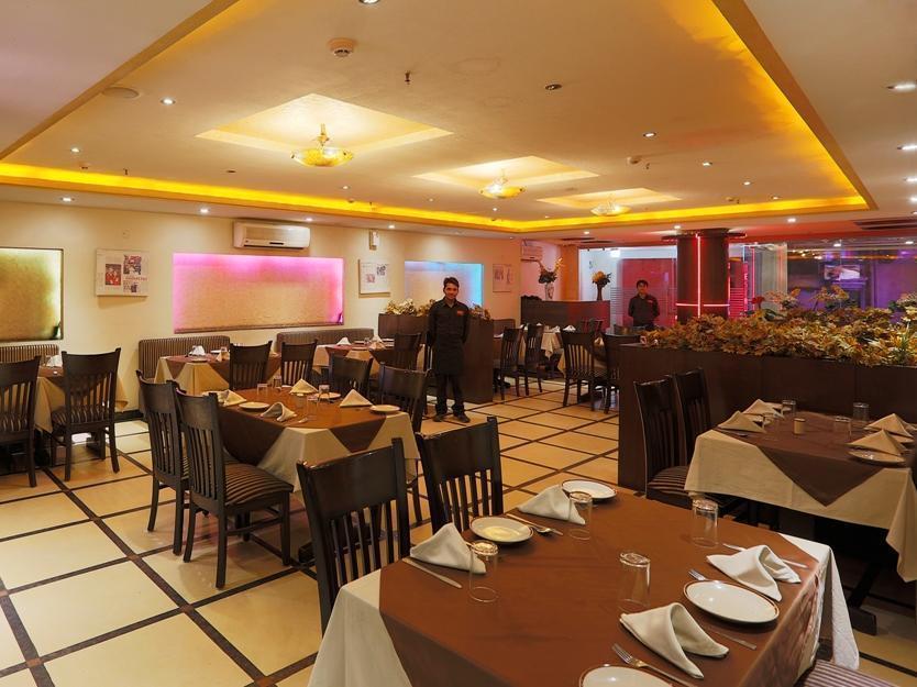 Hotel Townhouse 517 La Sapphire Near Delhi Airport New Delhi