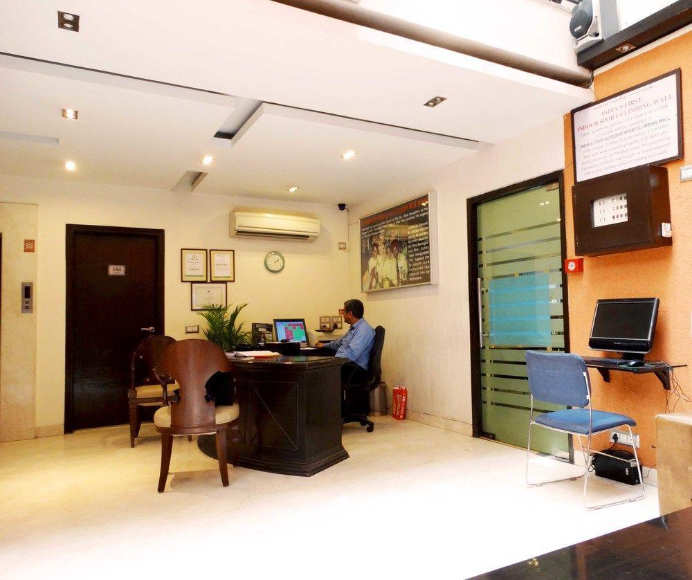 The Legend Delhi Hotel 3*