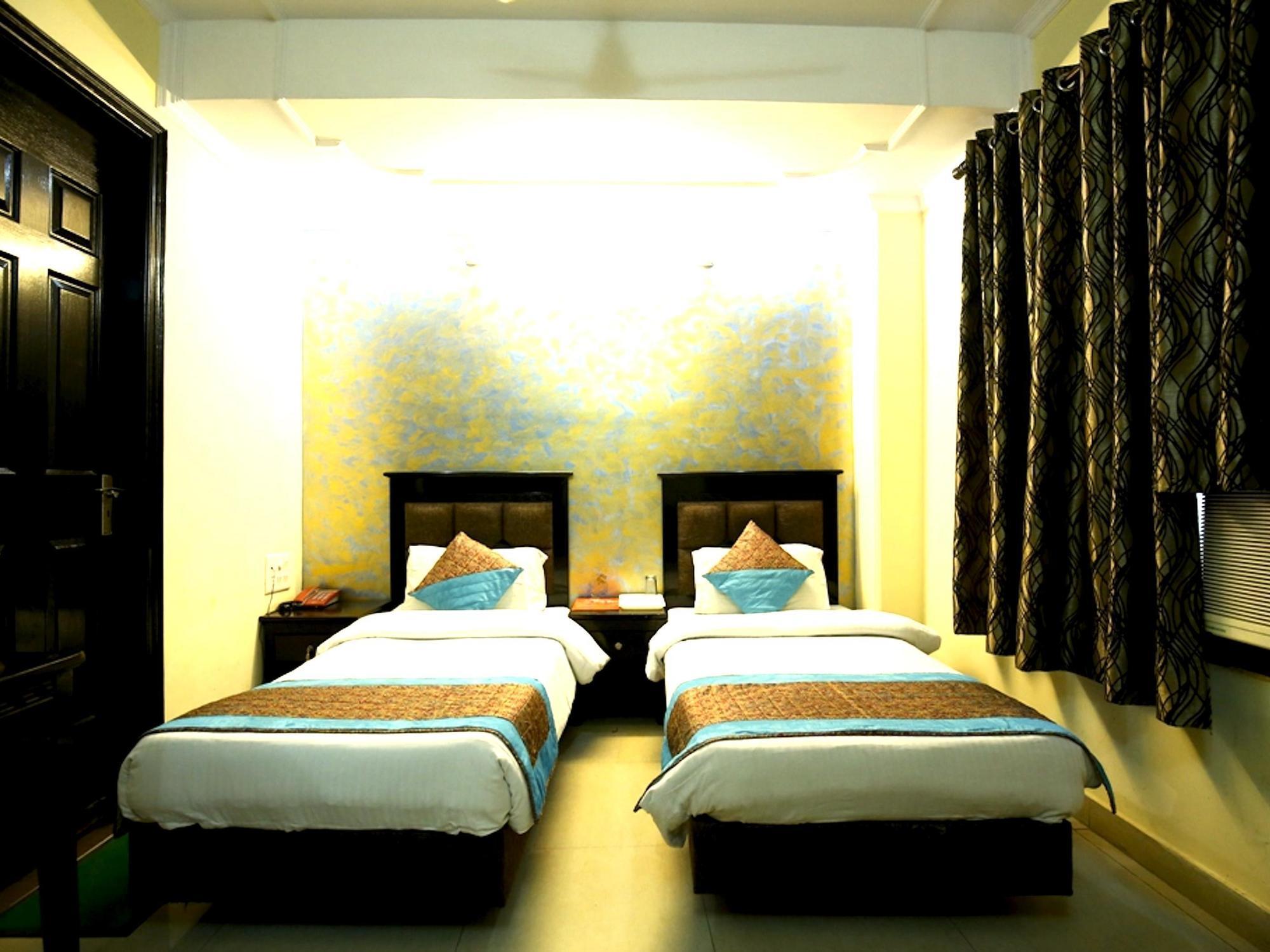 Sunrise Hotel