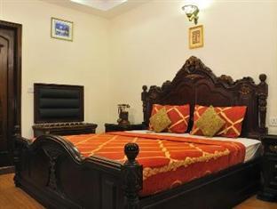 Today International Hotel 3*