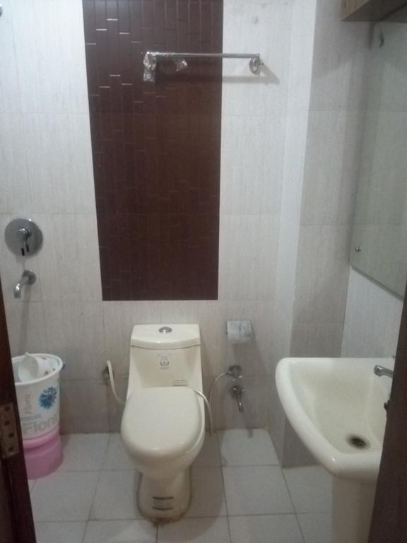 Guest house Gush International 2*
