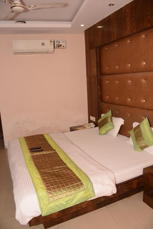 Gush International New Delhi