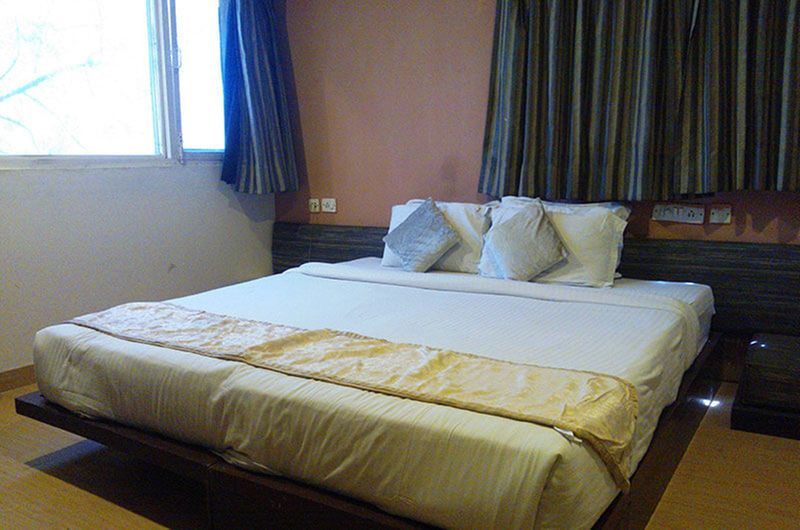 Hotel The White Klove 3*