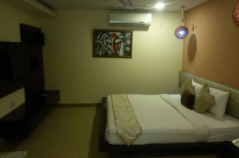 Hotel The White Klove 3*