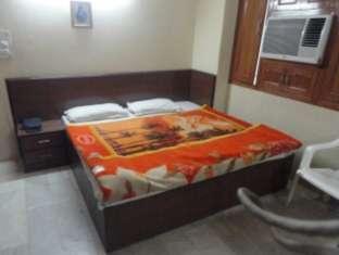 Palace Deluxe - Paharganj - 3* Nova Deli