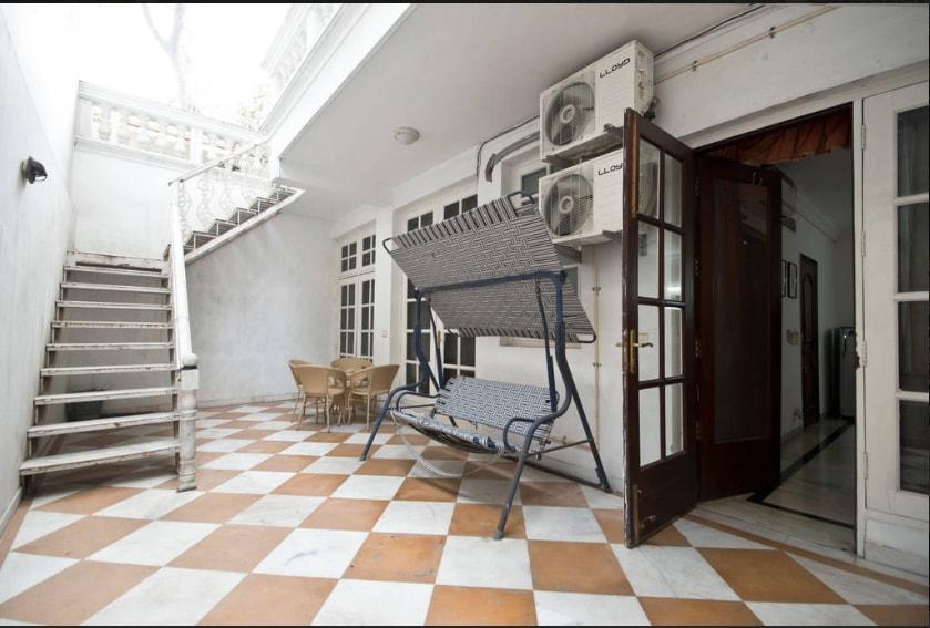 Bed & Breakfast 33 3*