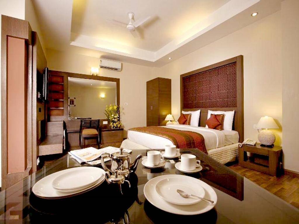 Treebo Premium Relax Patel Nagar 4*