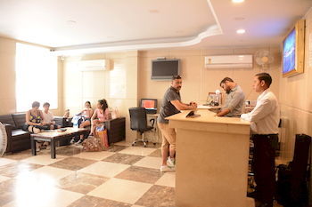 Hotel Bill Palace