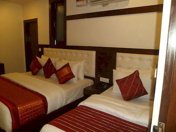 Nirmal Mahal - Paharganj - 3*