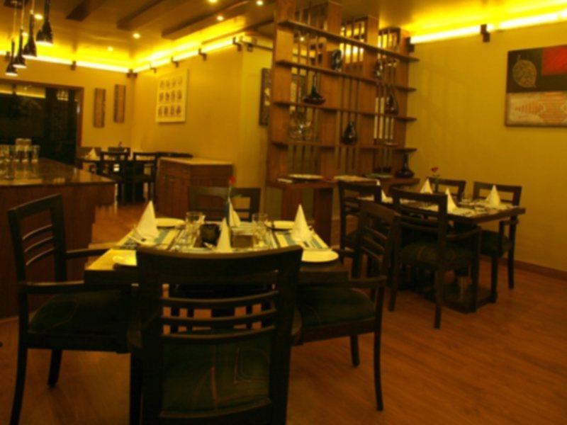 ​justa Panchsheel Park 4* New Delhi