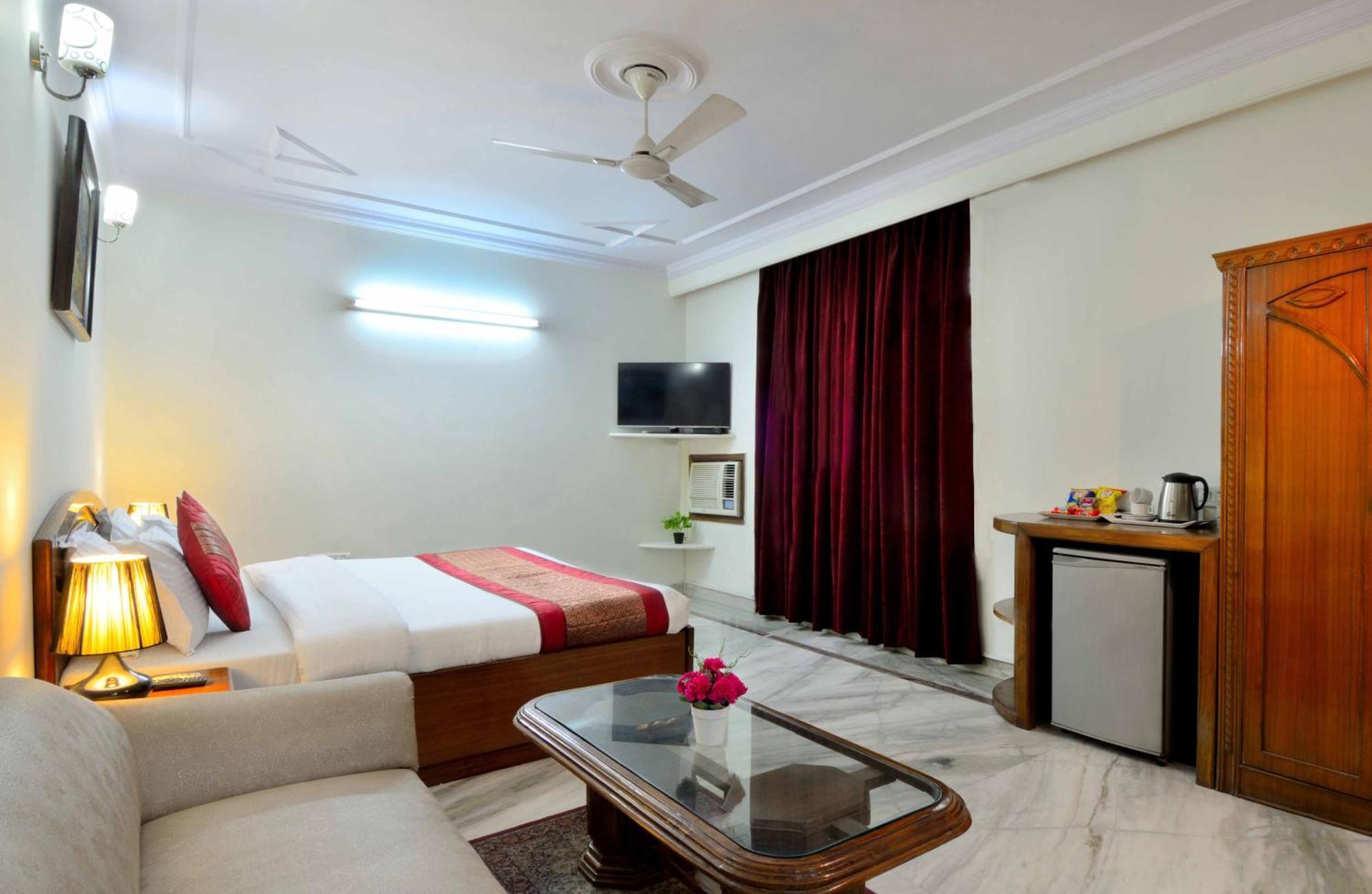Hotel Pablas International, New Delhi, Near Metro Delhi (National Capital Territory of India)
