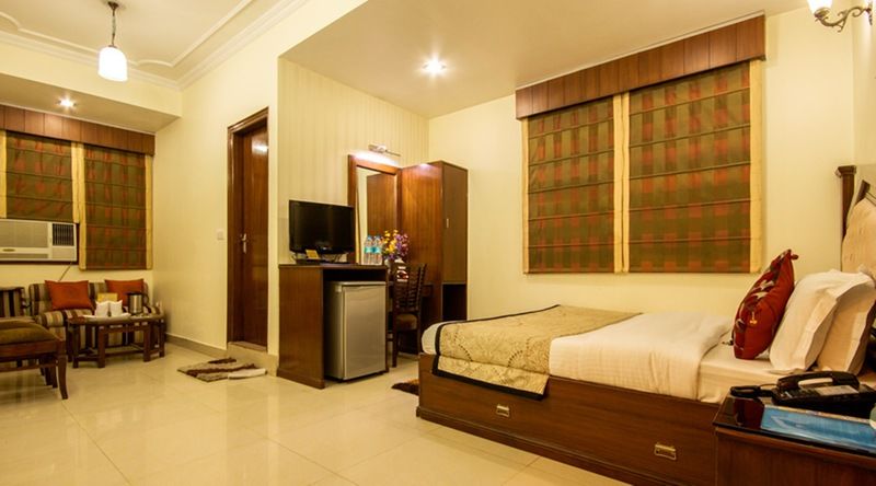 Grand Park Hotel