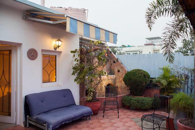 Frangipani Penthouse Apartment *