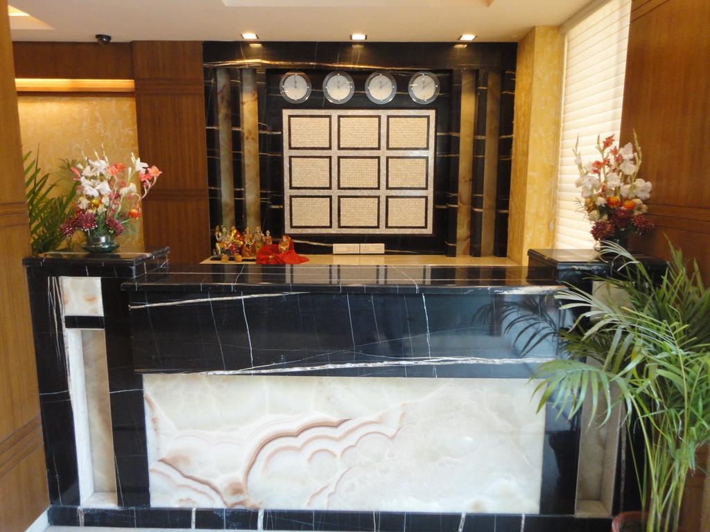 Hotel Divine Paradise Tavisha New Delhi