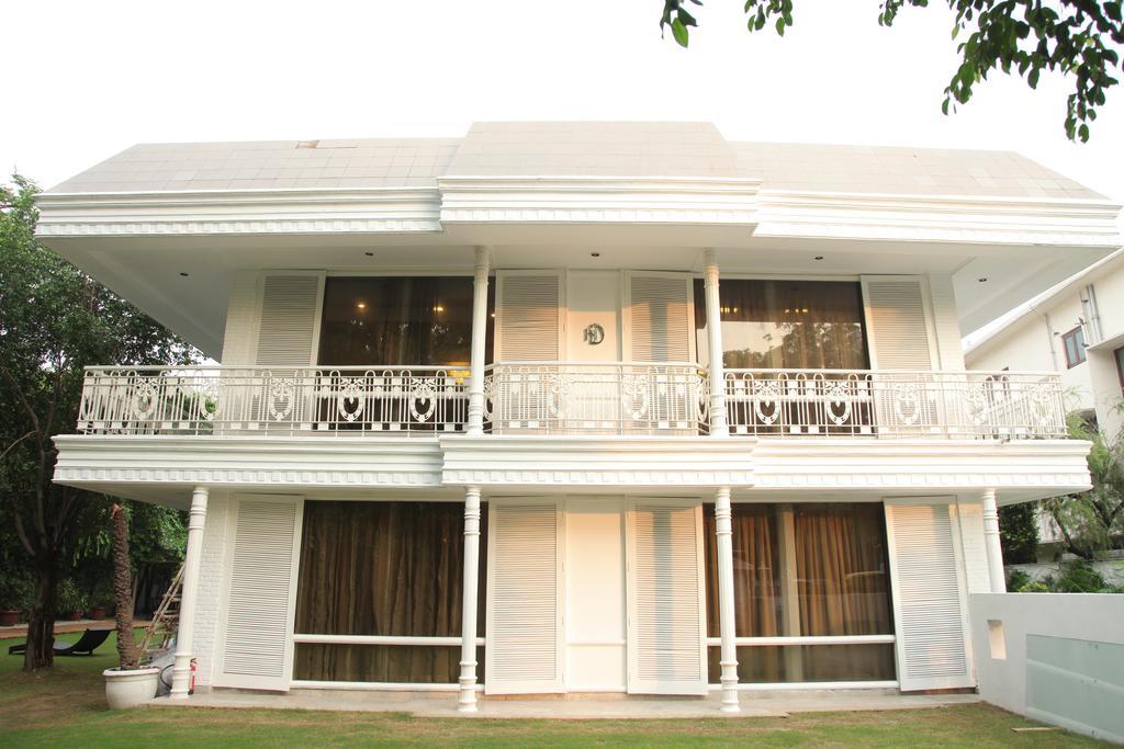 Hotel Diplomat, Chanakyapuri New Delhi- A Boutique