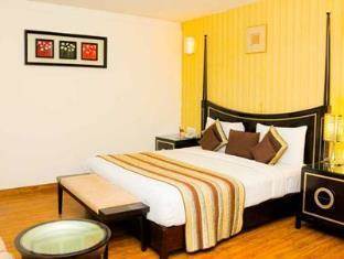 Venizia Sarovar Portico Hotel 4*