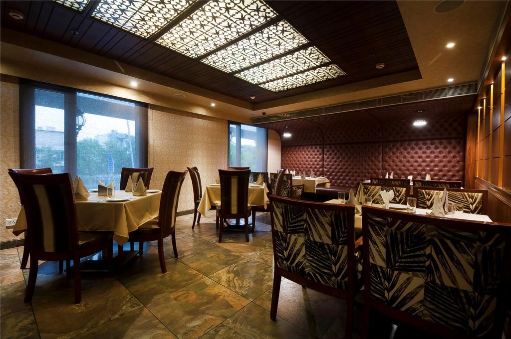 Regent Grand